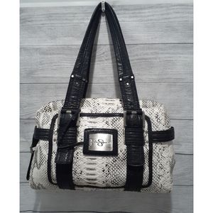 Black white handbag Jessica Simpson